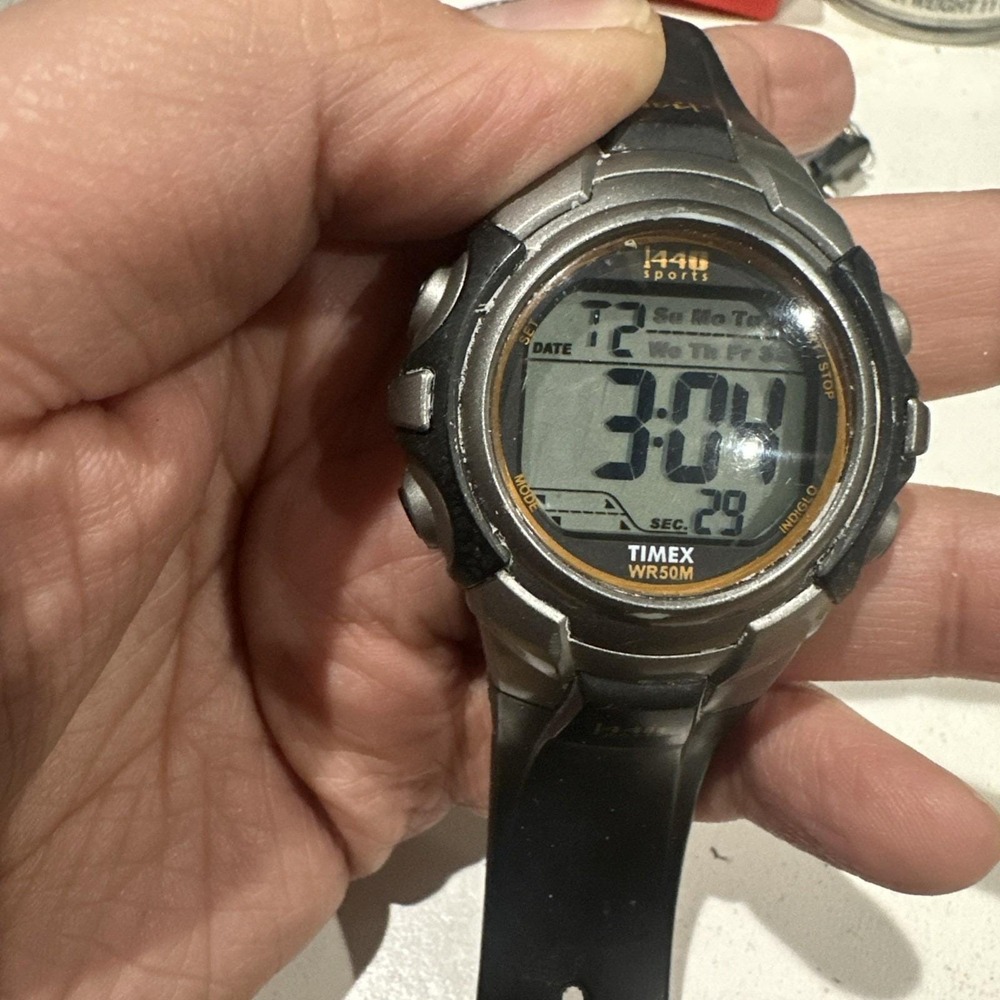 Working Timex 1440‎ Sports Mens Digital Watch 43mm Nylon Quartz Fit 8.5